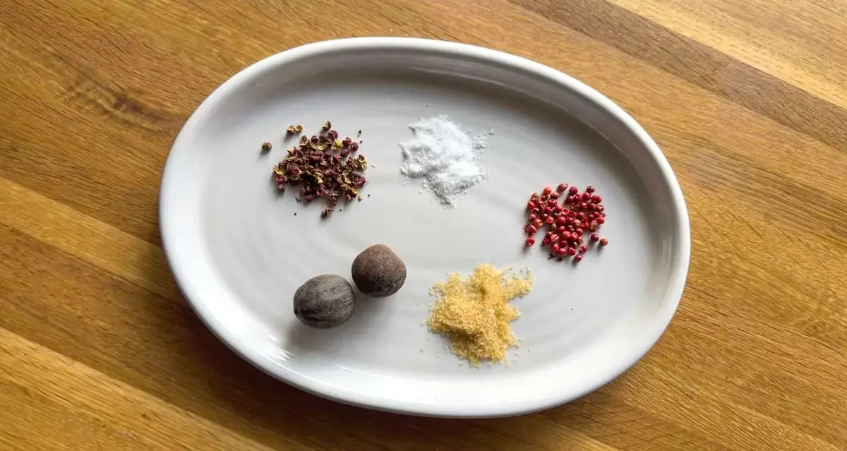 Ingredients for Black Lime Salt