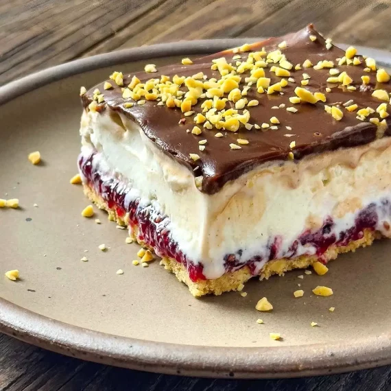 No-Bake 4-Layer Ice Cream Dessert