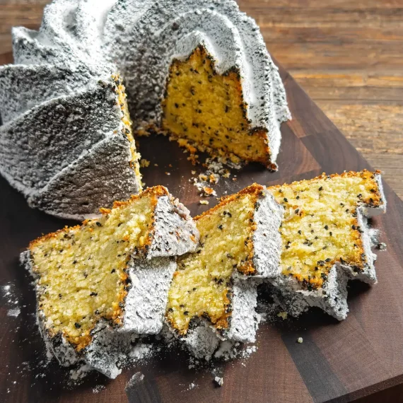 black_sesame_lemon_bundt_cake_1500