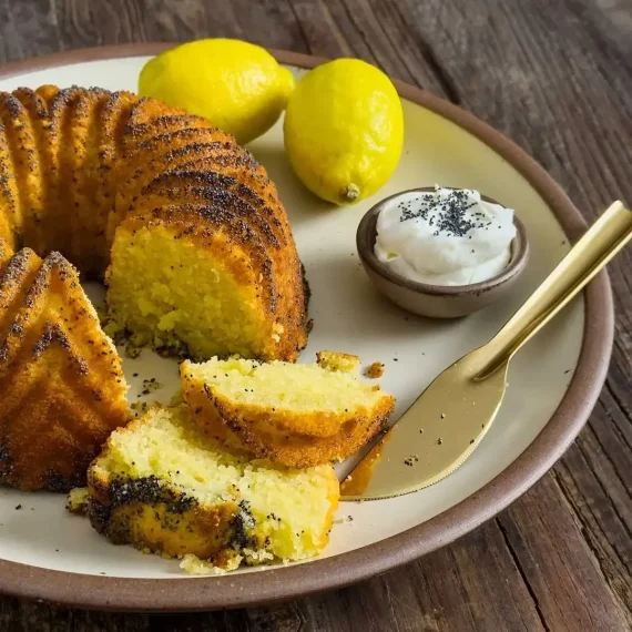 lemon_poppy_seed_olive_oil_cake_1080