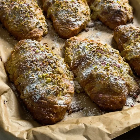 pistachio_frangipane_croissants_1500