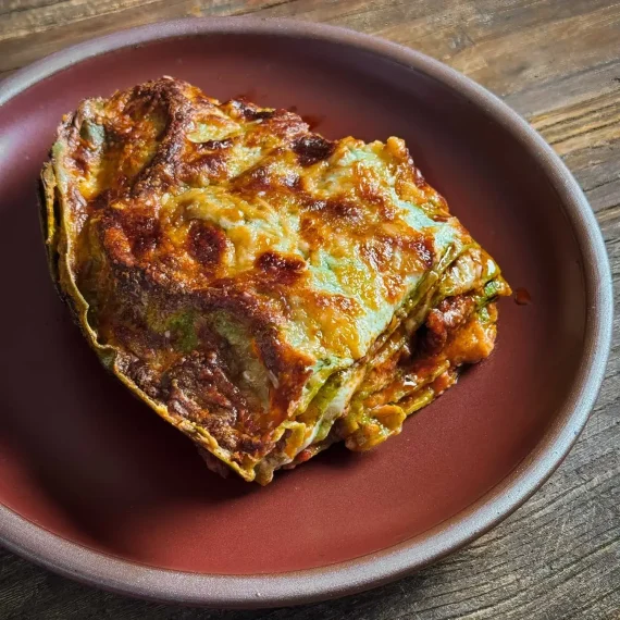 spinach_pasta_lasagna_with_bechamel_pork_ragu_v2_1500